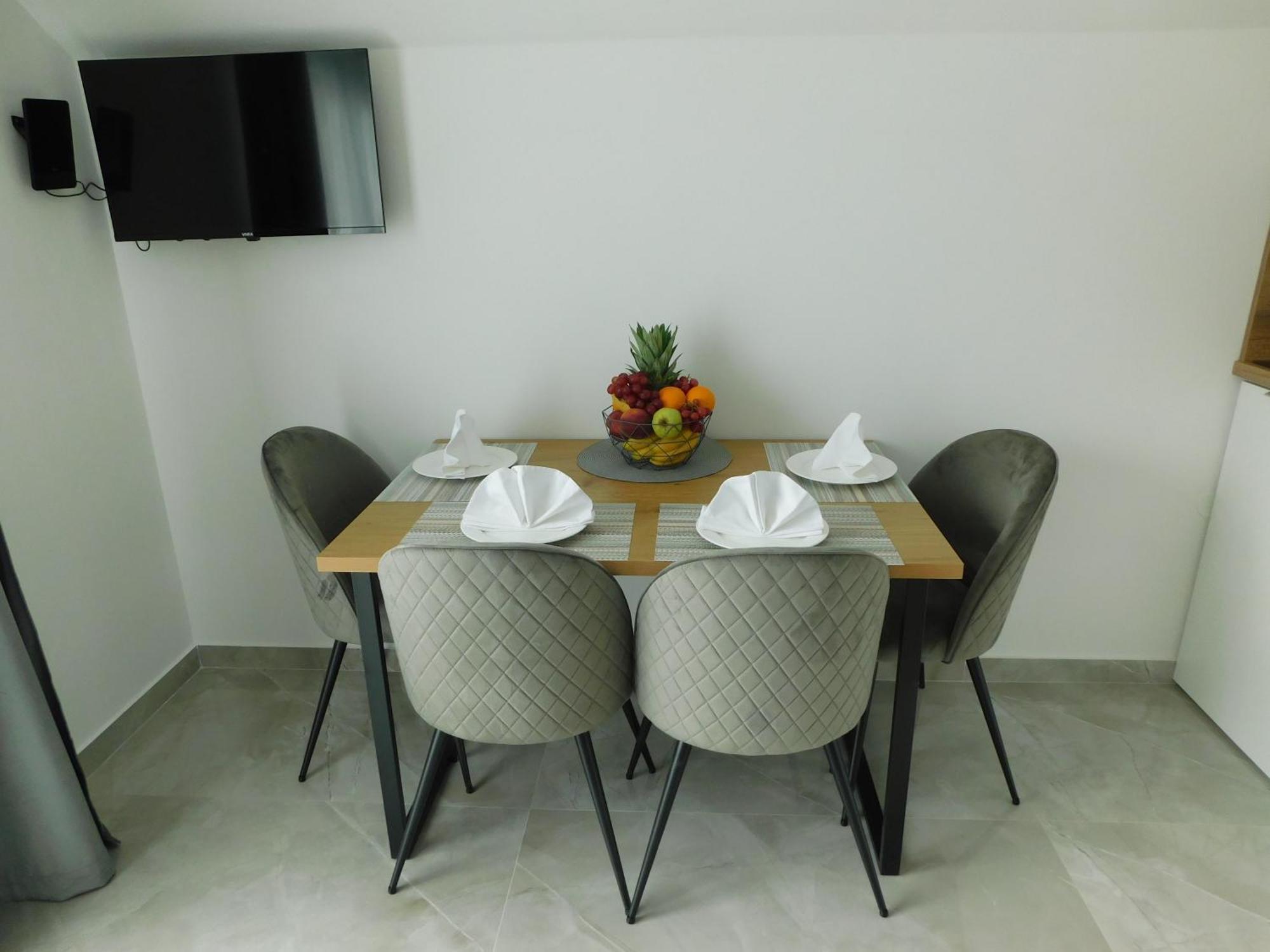 Apartman Nativis Otočac Exteriér fotografie