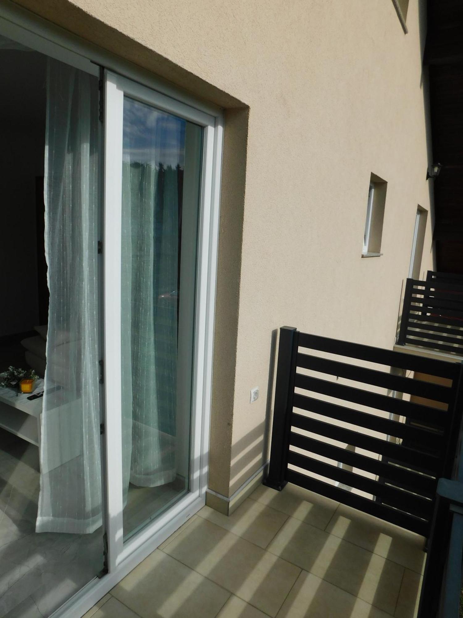 Apartman Nativis Otočac Exteriér fotografie