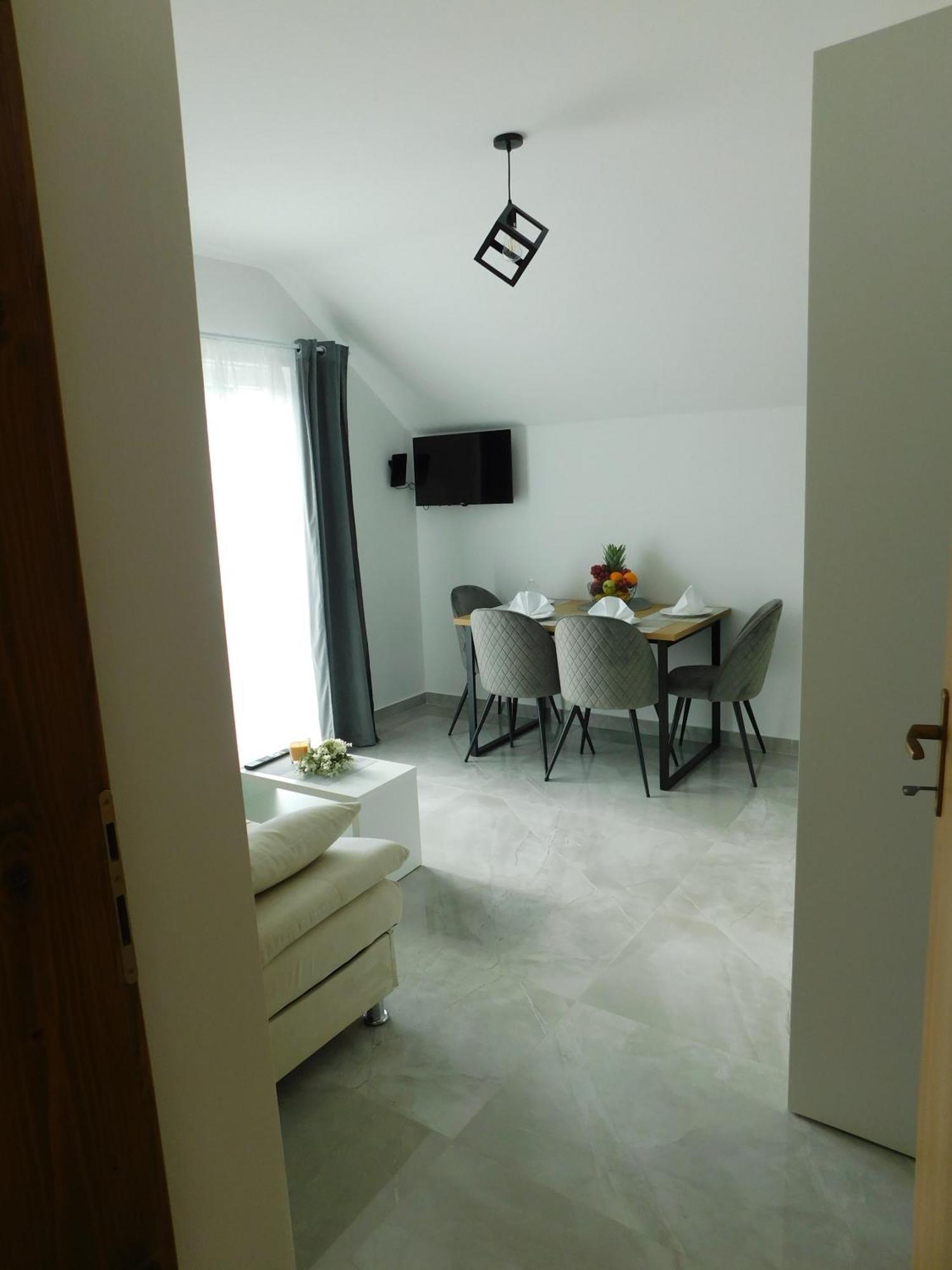 Apartman Nativis Otočac Exteriér fotografie